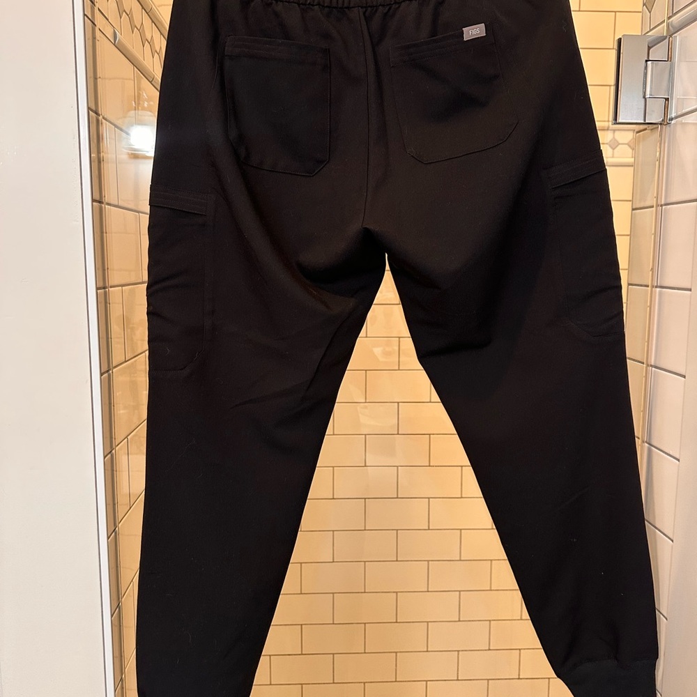 Figs Pants - Women medium